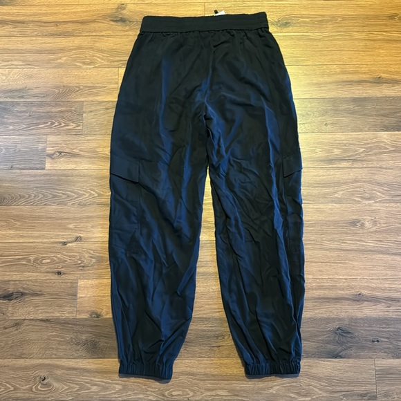 NWT* Dynamite Daria Utility Jogger Pants - Picture 5 of 9